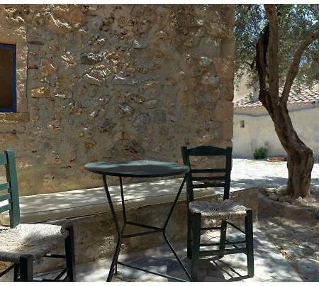 Nefeli Castle Stone House Inside The Fortress Monemvasia Extérieur photo